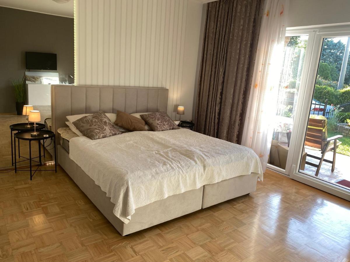Soraja Apartments Изола Экстерьер фото