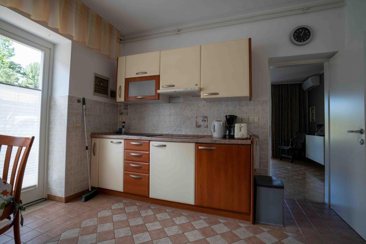 Soraja Apartments Изола Экстерьер фото