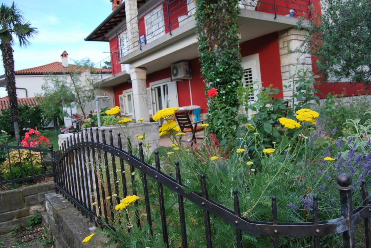 Soraja Apartments Изола Экстерьер фото